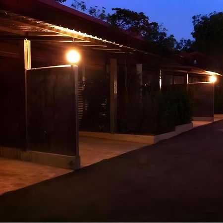 Secret Garden Trang Resort Exterior photo